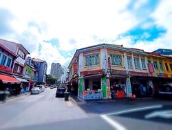 Desker Road Conservation Area (D8), Retail #573645761
